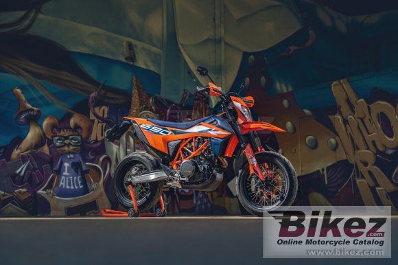 2023 KTM 690 SMC R