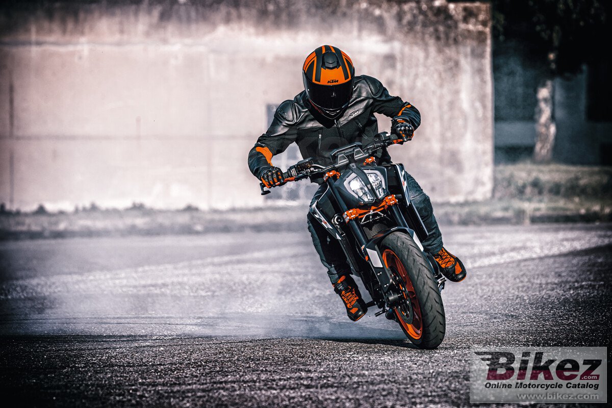 KTM 890 Duke GP