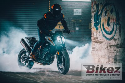 2023 KTM 790 Duke