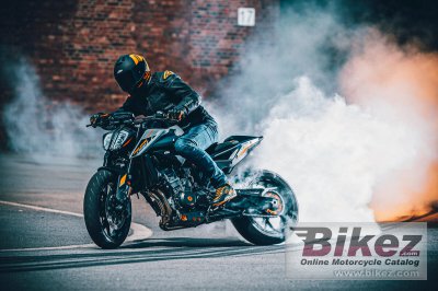2023 KTM 790 Duke