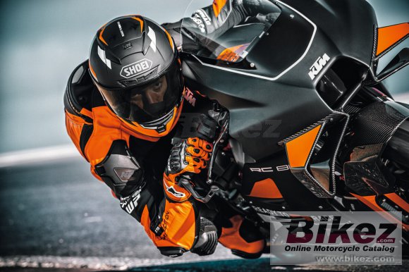 2023 KTM RC 8C