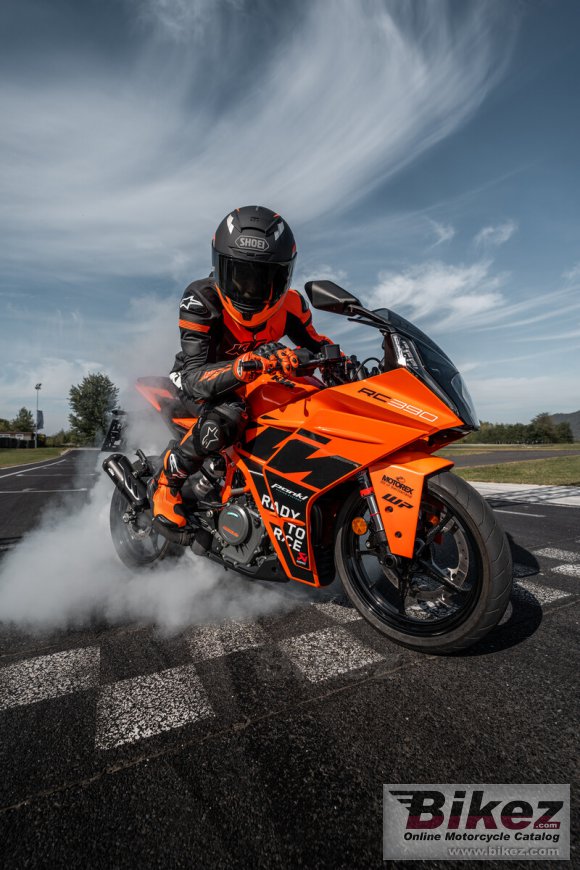 2023 KTM RC 390