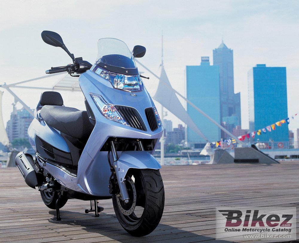 Kymco New DINK (E3)