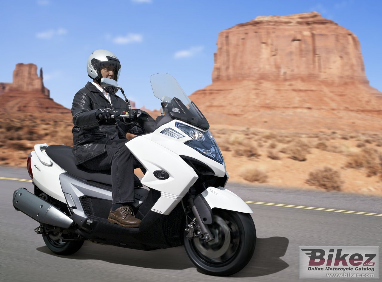 Kymco Myroad 700i