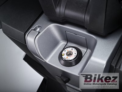 2012 Kymco Myroad 700i