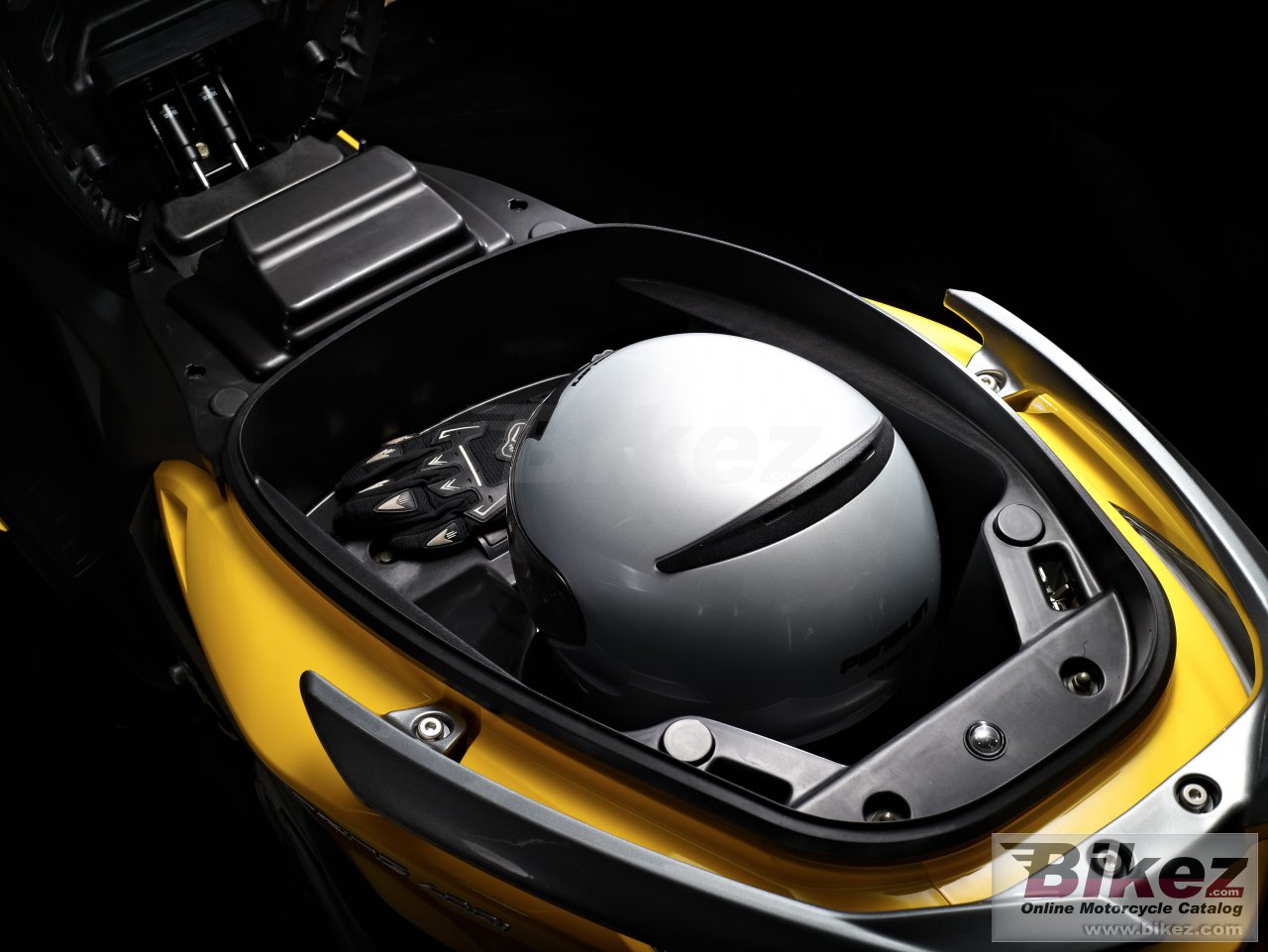 Kymco Xciting 400i