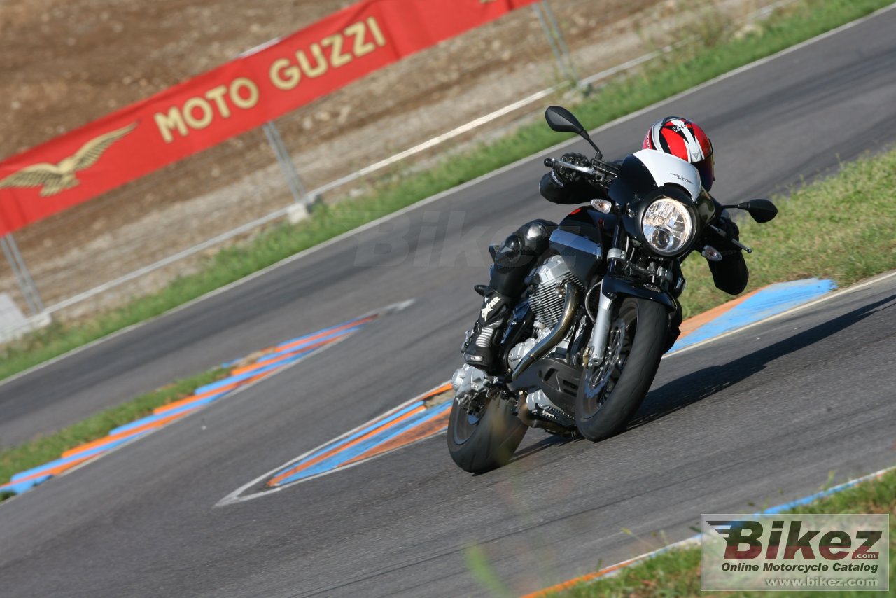 Moto Guzzi 1200 Sport