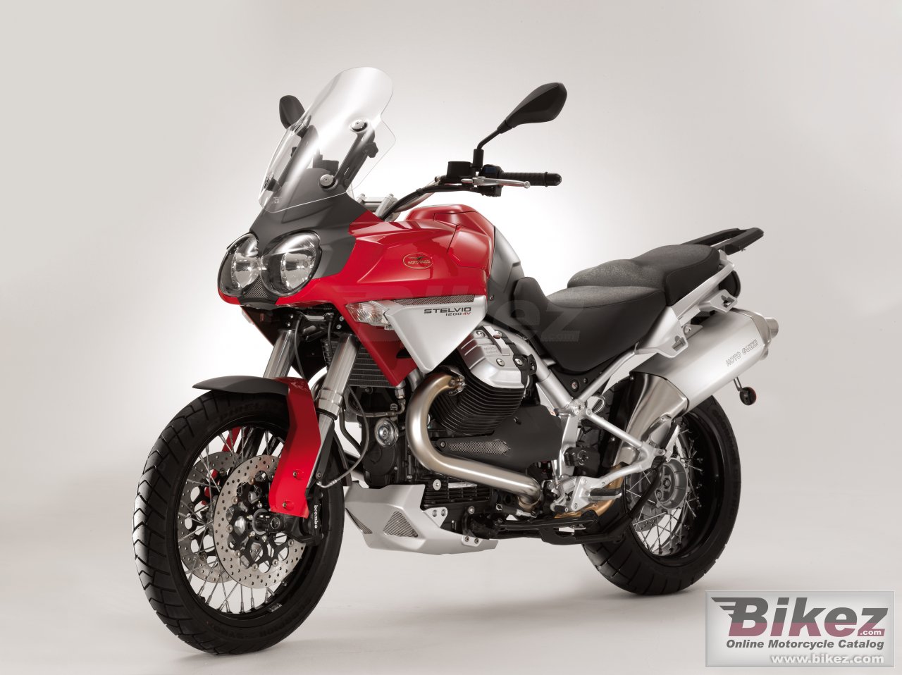 Moto Guzzi Stelvio 1200 4V