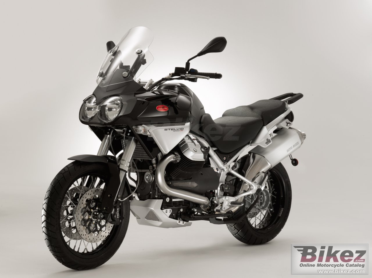 Moto Guzzi Stelvio 1200 4V