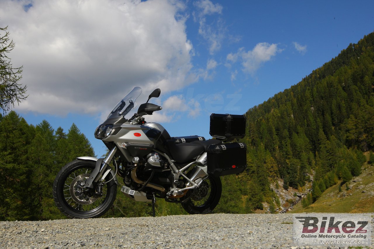 Moto Guzzi Stelvio 1200cc NTX 4V