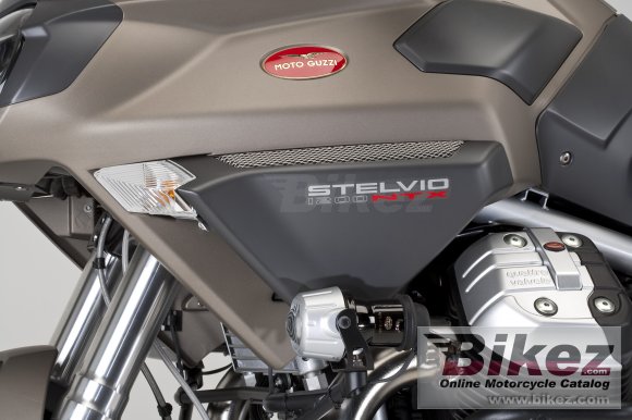 2010 Moto Guzzi Stelvio 1200cc NTX 4V