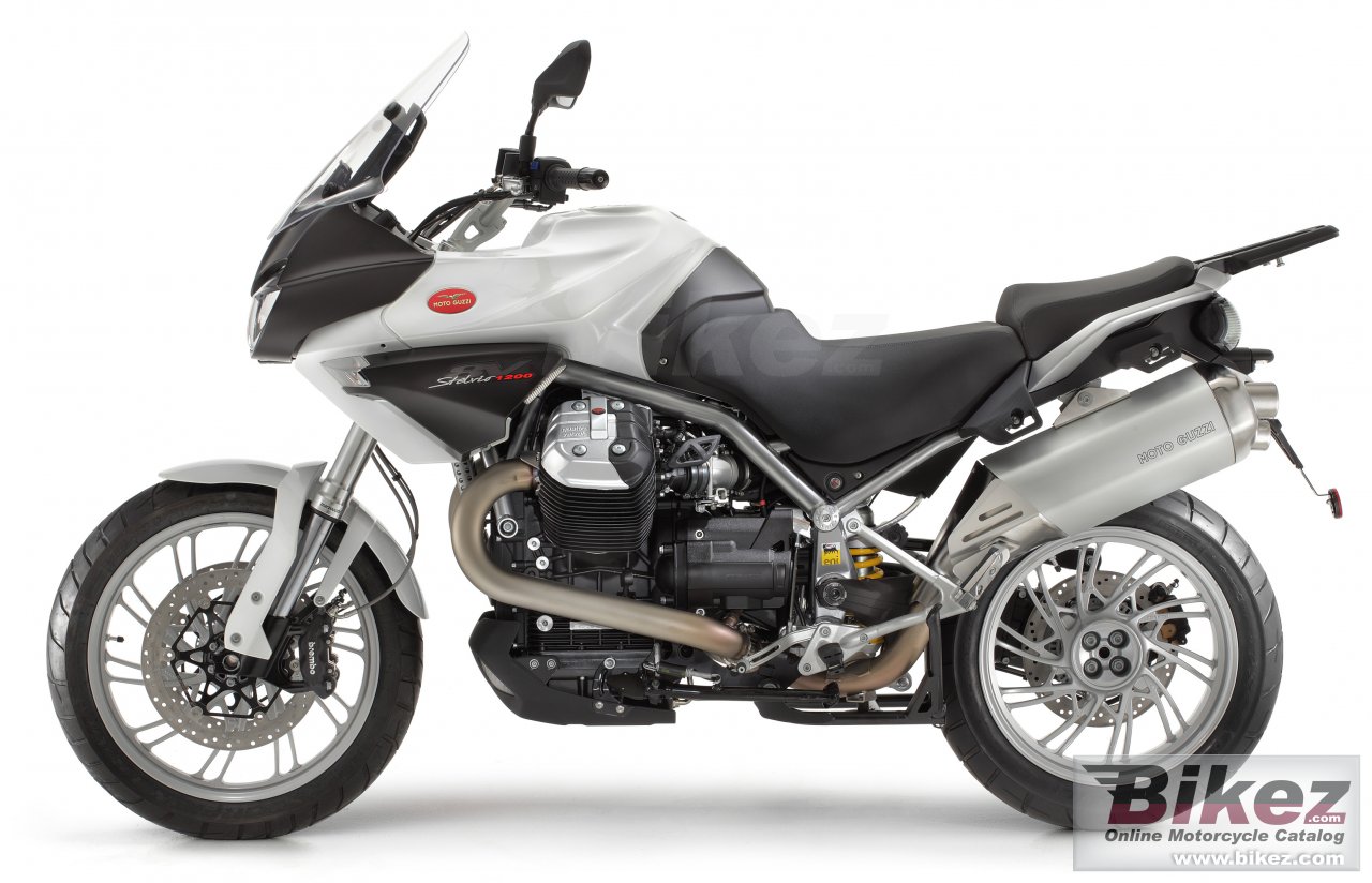 Moto Guzzi Stelvio 8V