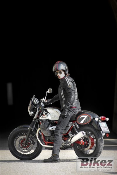 2013 Moto Guzzi V7 Racer