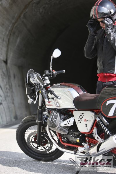 2013 Moto Guzzi V7 Racer