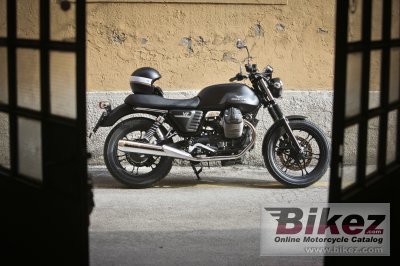 2013 Moto Guzzi V7 Stone