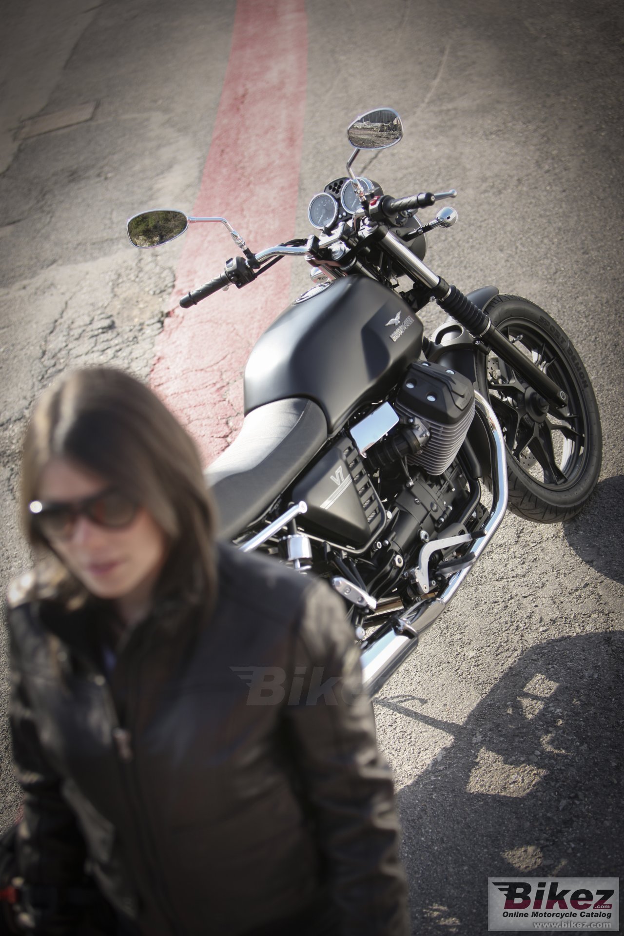 Moto Guzzi V7 Stone