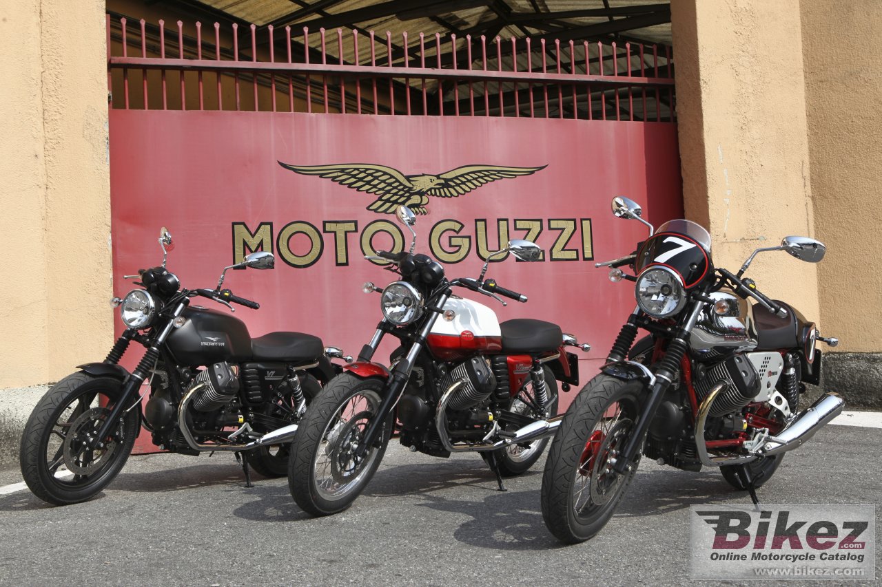 Moto Guzzi V7 Stone