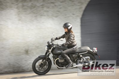 2013 Moto Guzzi V7 Stone