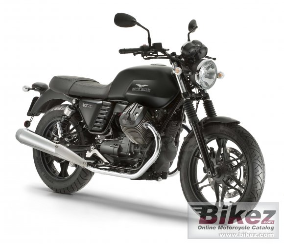 2015 Moto Guzzi V7 II Stone