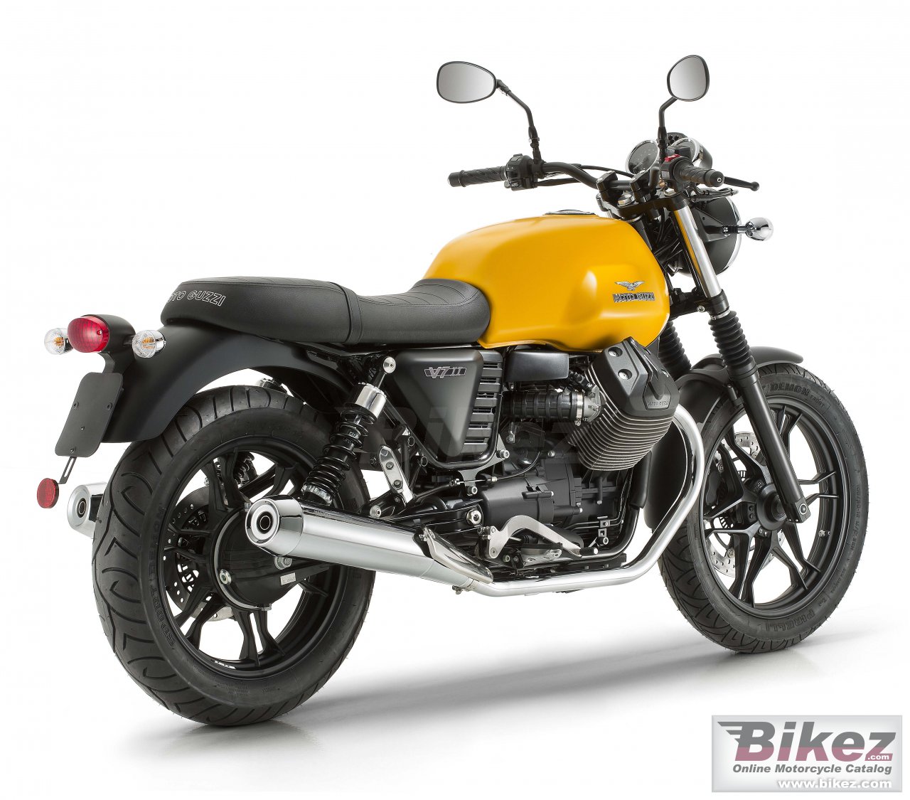 Moto Guzzi V7 II Stone