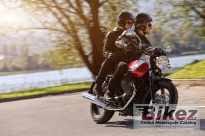 2015 Moto Guzzi V7 II Special