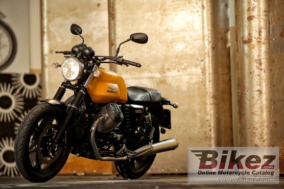 2015 Moto Guzzi V7 II Special