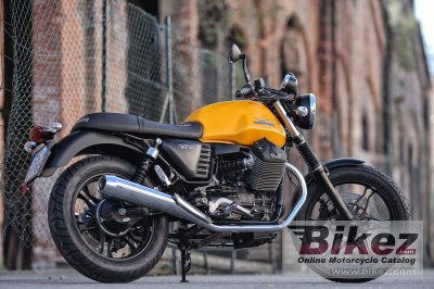 2015 Moto Guzzi V7 II Special