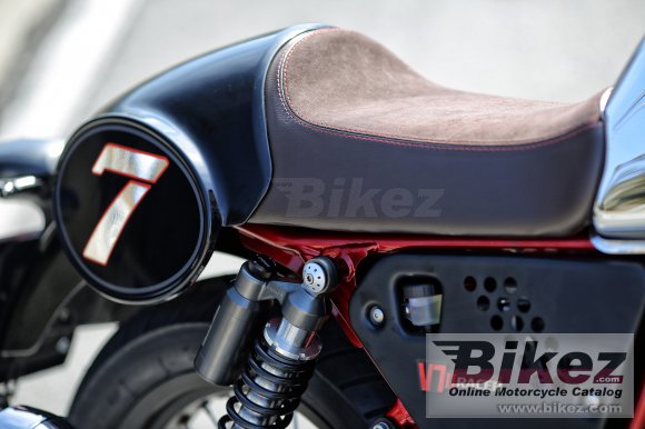 2015 Moto Guzzi V7 II Racer