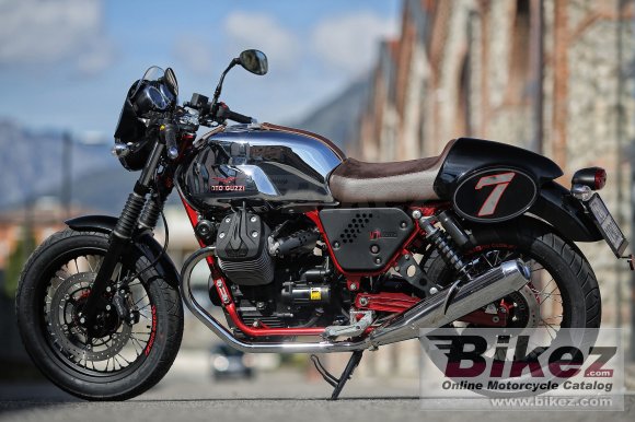 2015 Moto Guzzi V7 II Racer