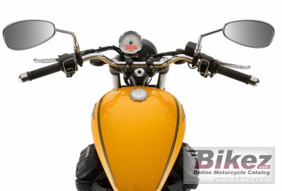 2017 Moto Guzzi V9 Roamer