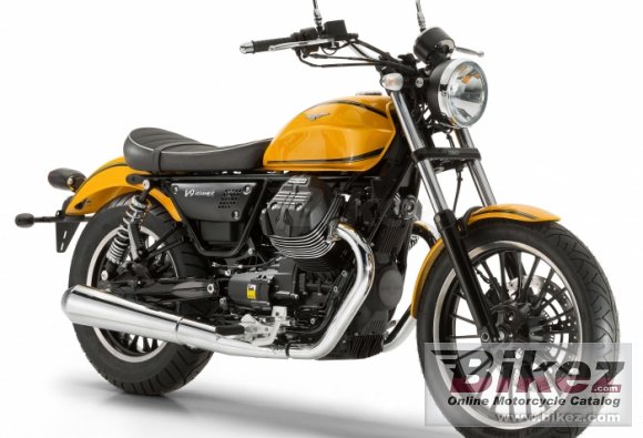 2017 Moto Guzzi V9 Roamer