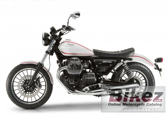 Moto Guzzi V9 Roamer