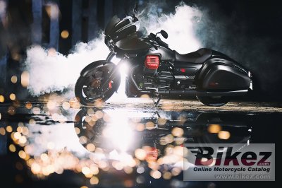 2017 Moto Guzzi MGX-21 Flying Fortress