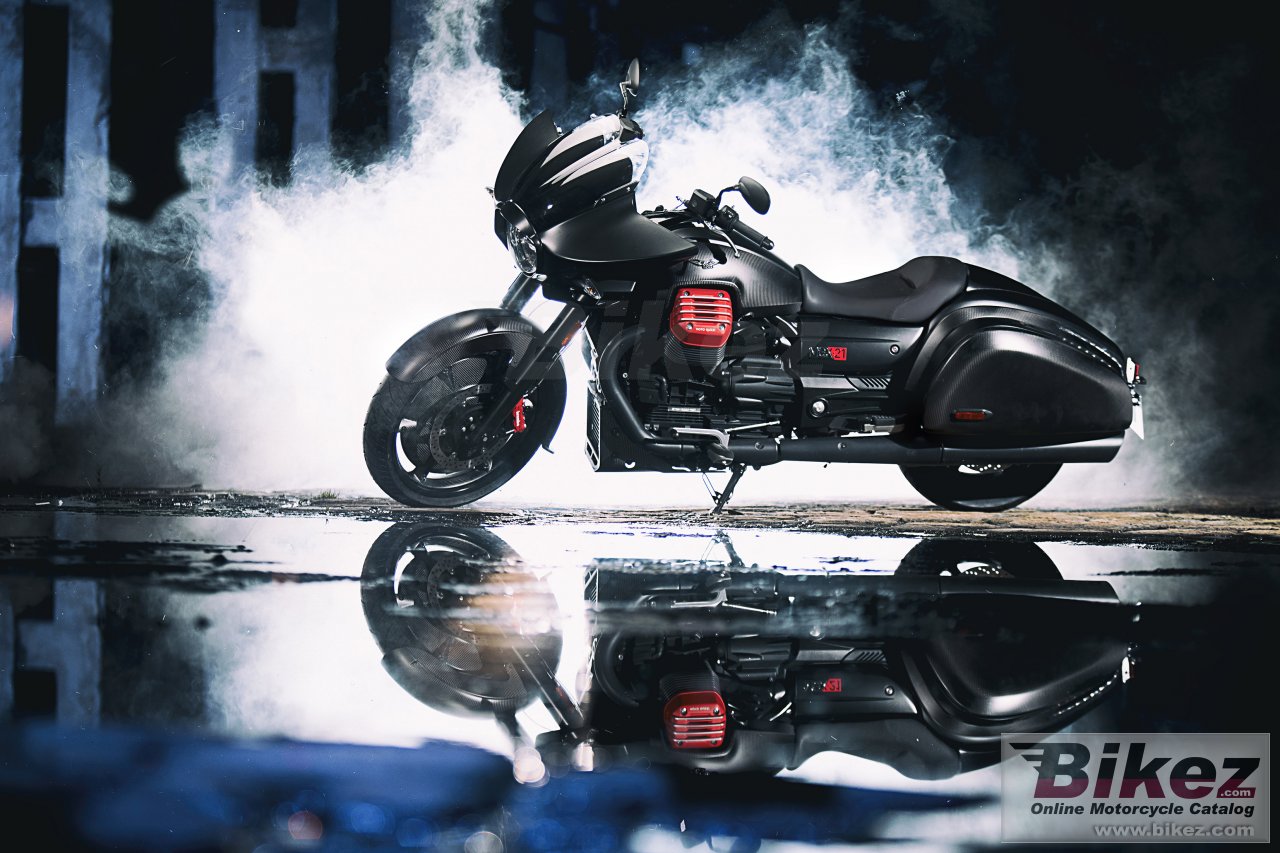 Moto Guzzi MGX-21 Flying Fortress