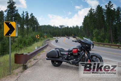 2017 Moto Guzzi MGX-21 Flying Fortress