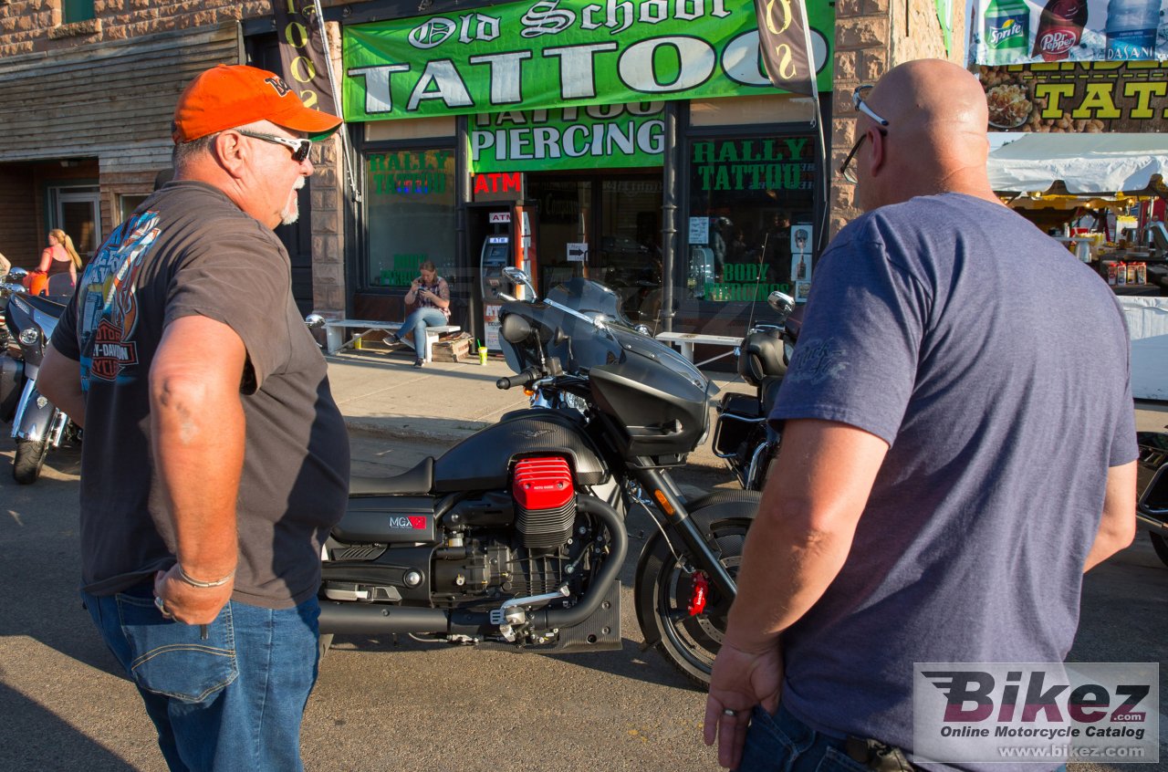 Moto Guzzi MGX-21 Flying Fortress