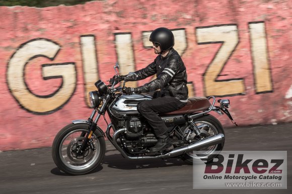 2017 Moto Guzzi V7 III Anniversario