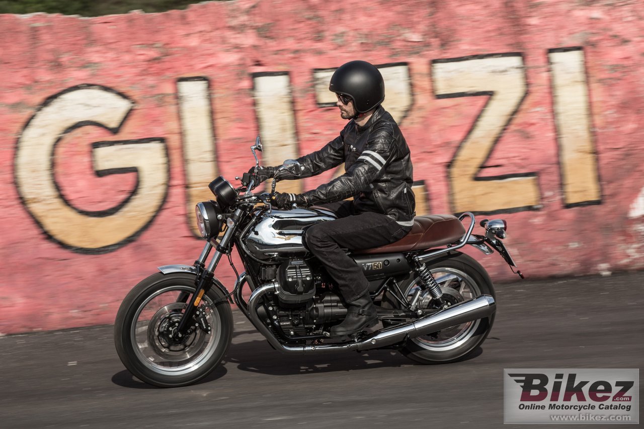 Moto Guzzi V7 III Anniversario