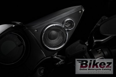 2018 Moto Guzzi MGX-21