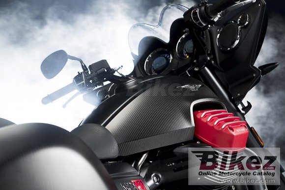 2018 Moto Guzzi MGX-21