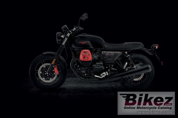 2018 Moto Guzzi V7 III Carbon