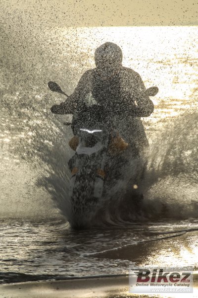 2019 Moto Guzzi V85 TT