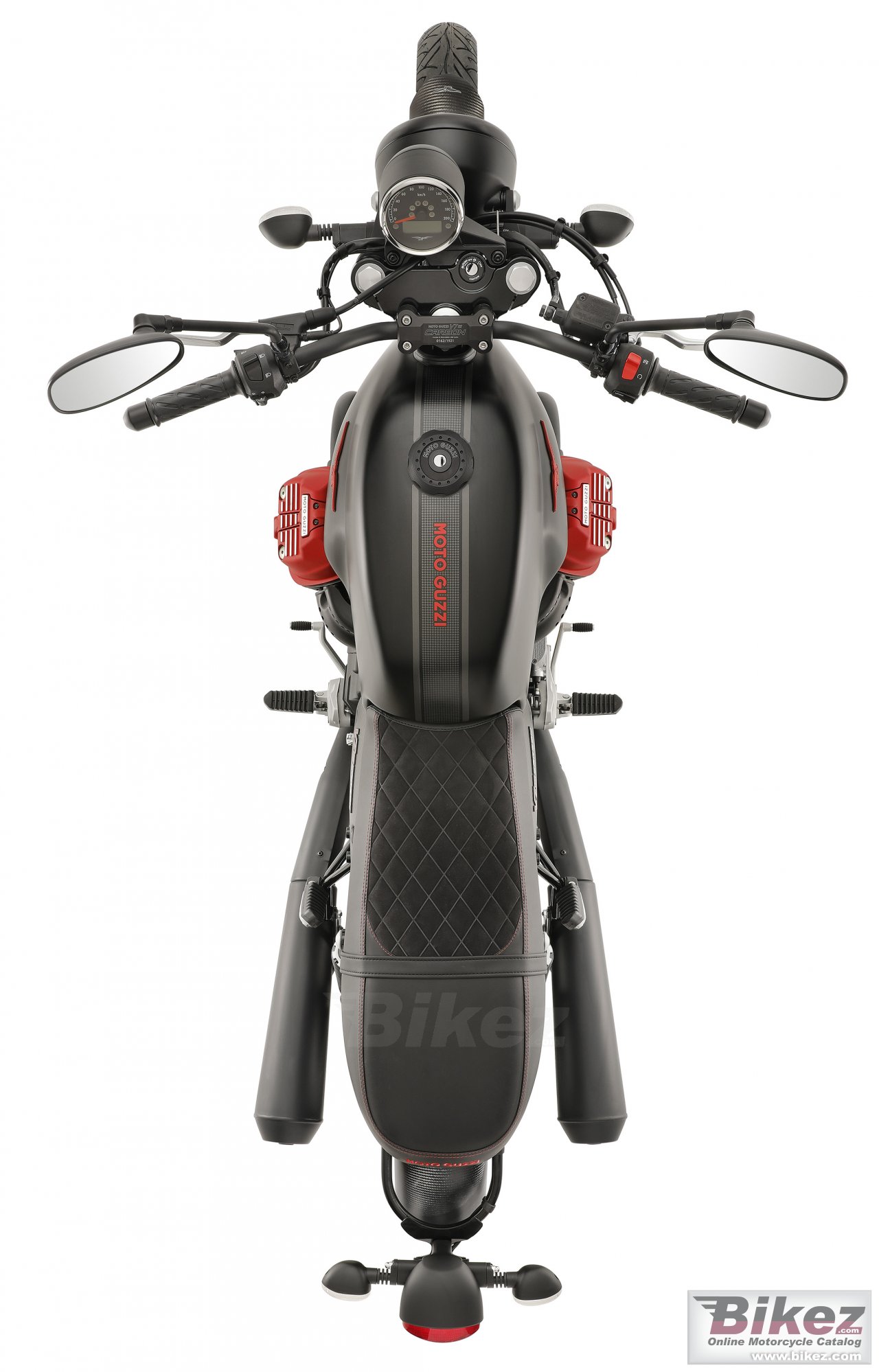 Moto Guzzi V7 III Carbon