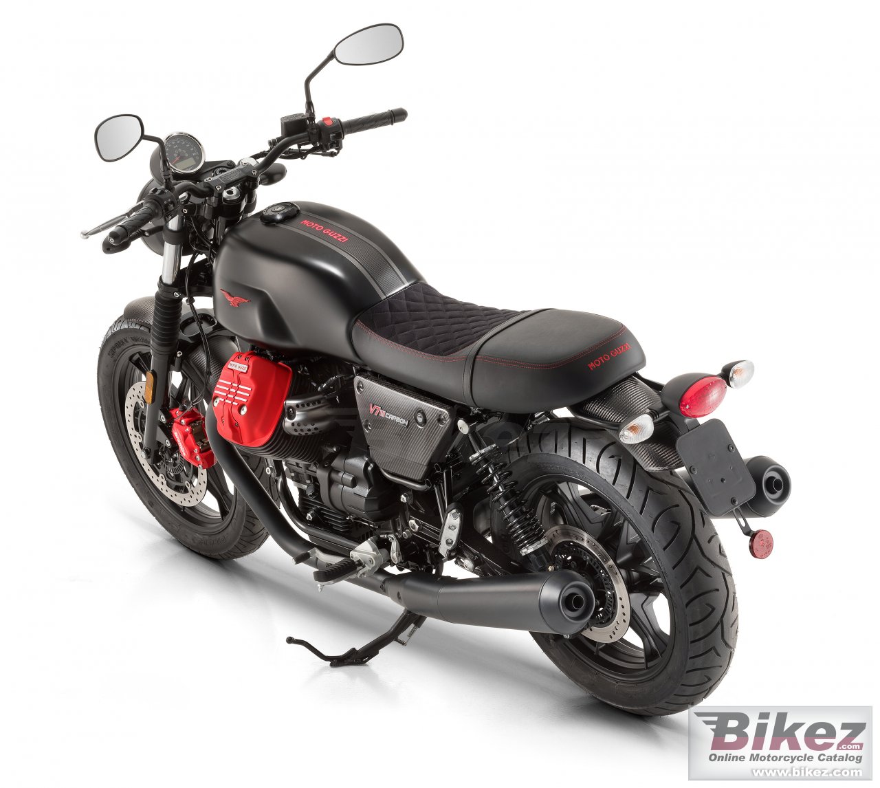 Moto Guzzi V7 III Carbon