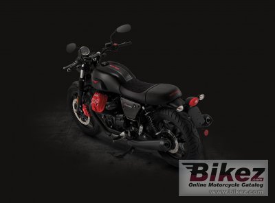 2020 Moto Guzzi V7 III Carbon