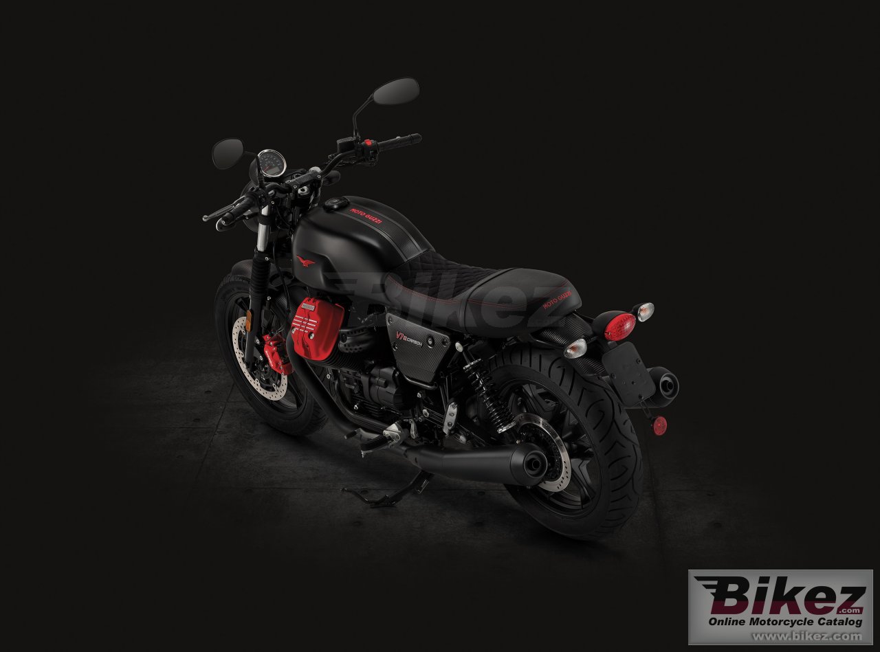 Moto Guzzi V7 III Carbon