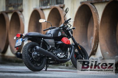 2020 Moto Guzzi V7 III Carbon