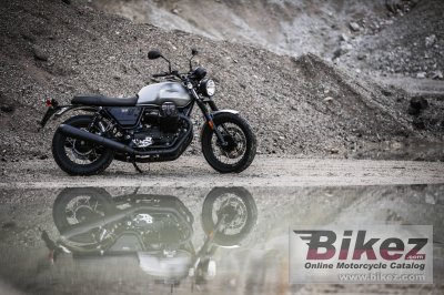 2020 Moto Guzzi V7 III Rough