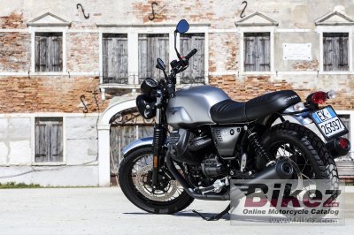 2020 Moto Guzzi V7 III Rough