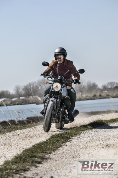 2020 Moto Guzzi V7 III Rough